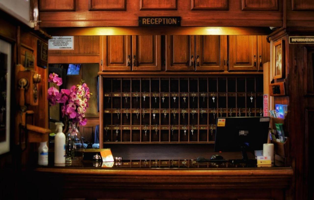 Hotel Ambassador 키토 외부 사진